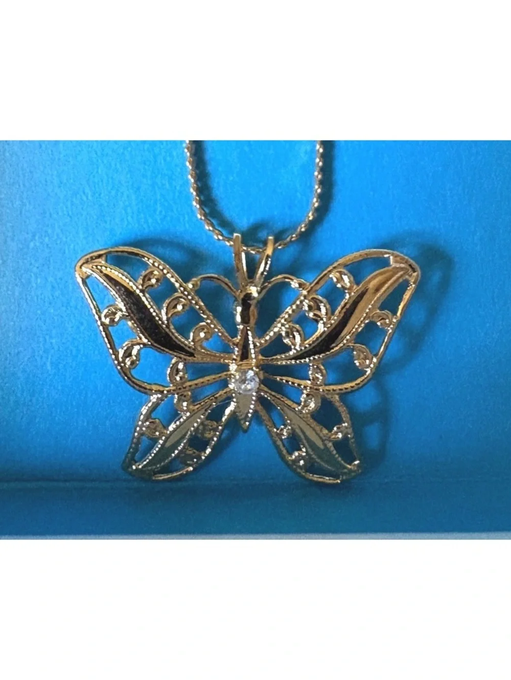 Dainty Gold Butterfly Necklace with Beautiful Chain #layering #rhinestone